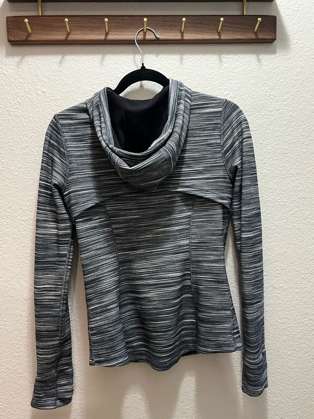 Women’s Gray Striped Lululemon Jacket